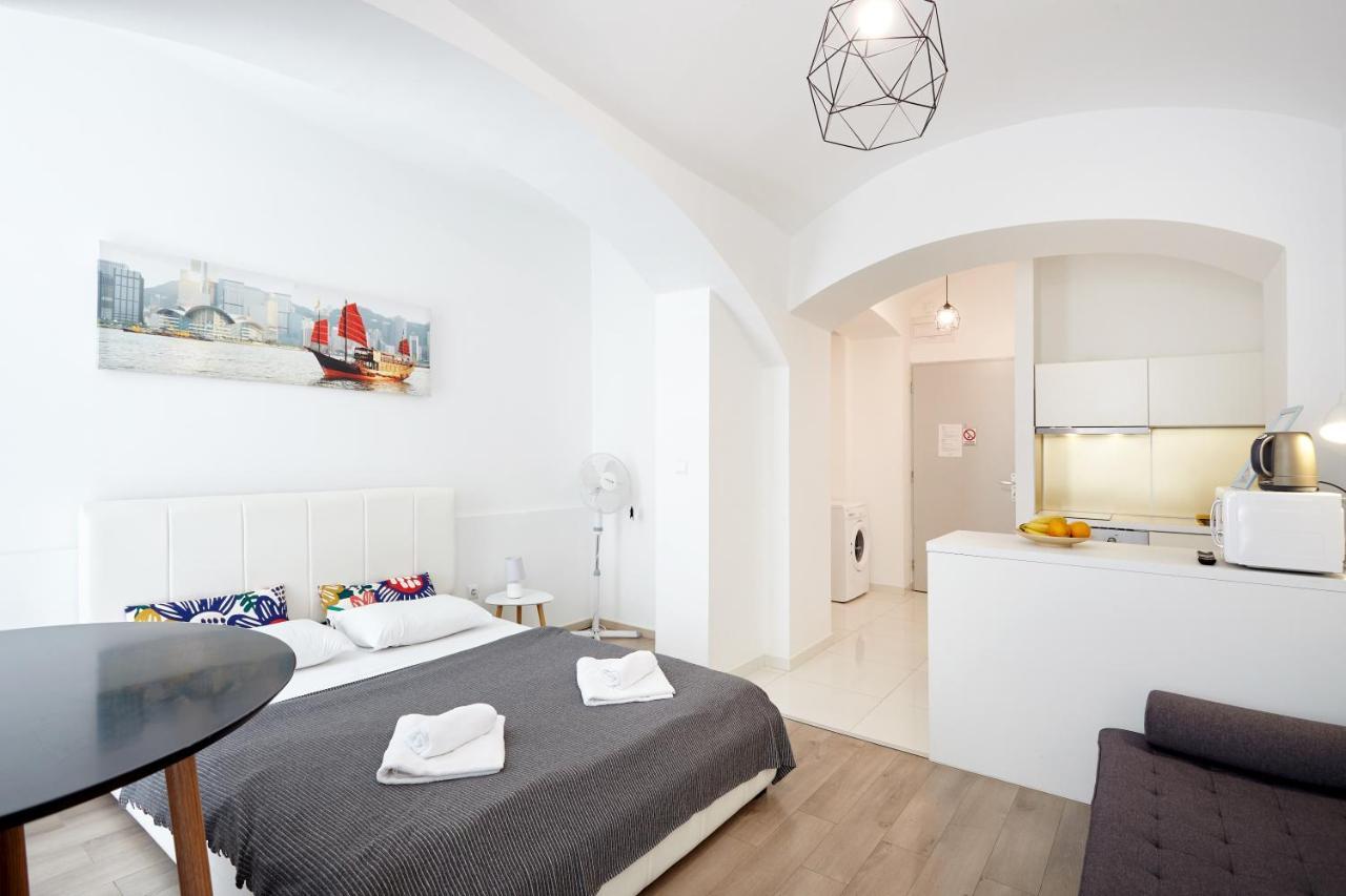 Apartment Friendly In Prague