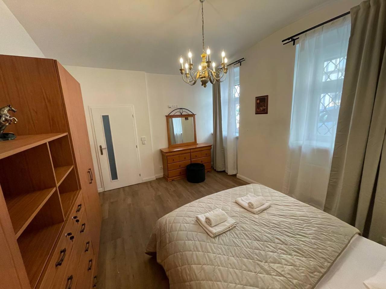 Apartament Friendly In *